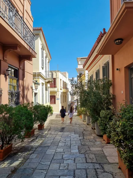 August 2021 Griechenland Blick Auf Bunte Häuser Den Engen Gassen — Stockfoto