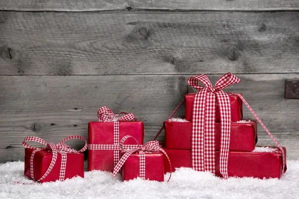 Pilha de presentes de Natal vermelho — Zdjęcie stockowe