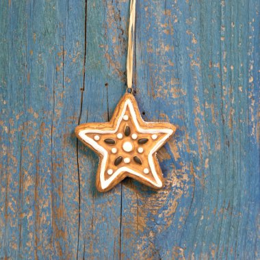 asılı gingerbread veya çerezleri yıldız