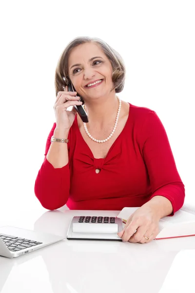 Senhora mais velha no telefone — Fotografia de Stock