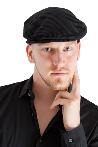 Hombre usando gorra — Foto de Stock