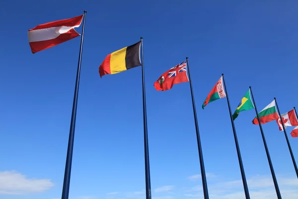 Banderas internacionales — Foto de Stock