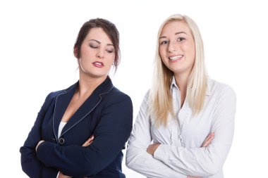 başarı: iki iş kıyafeti gülümseyen iş kadınları memnun