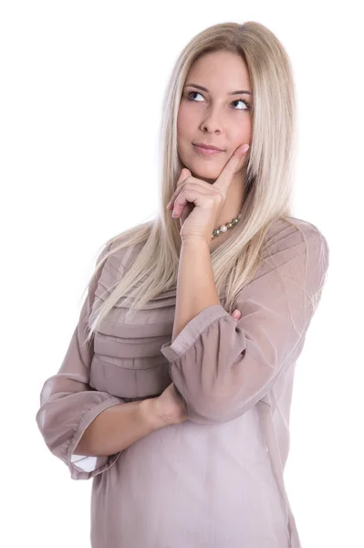 Geïsoleerde jonge blonde peinzen zakenvrouw op wit. — Stockfoto