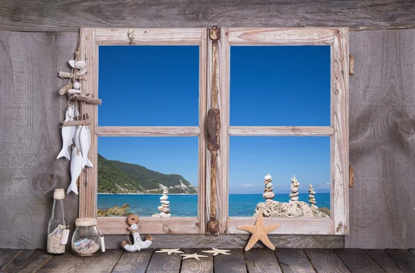 Summer holidays on the sea - wooden window. — Stock Photo, Image