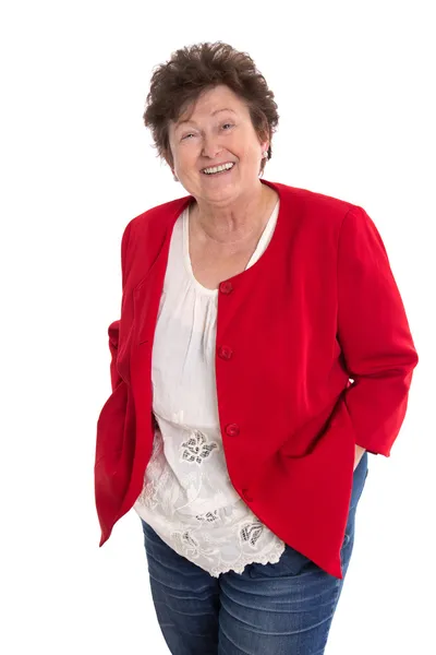 Retrato: aposentado mulher mais velha feliz isolado no branco vestindo um — Fotografia de Stock