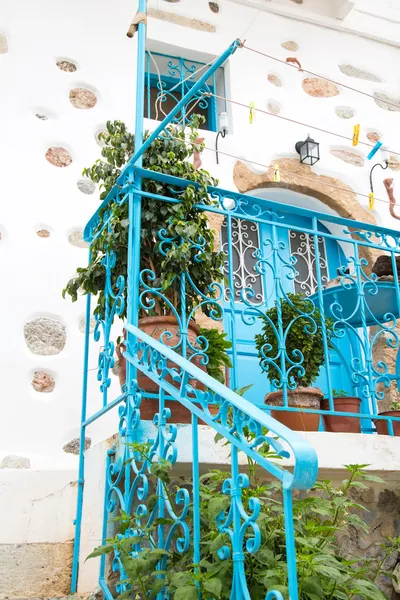 Architektura na Kykladách. Řecký ostrov budovy s ní ty — Stock fotografie