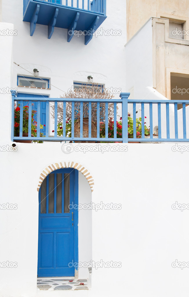 Architecture on the Cyclades. Greek Island buildings with her ty