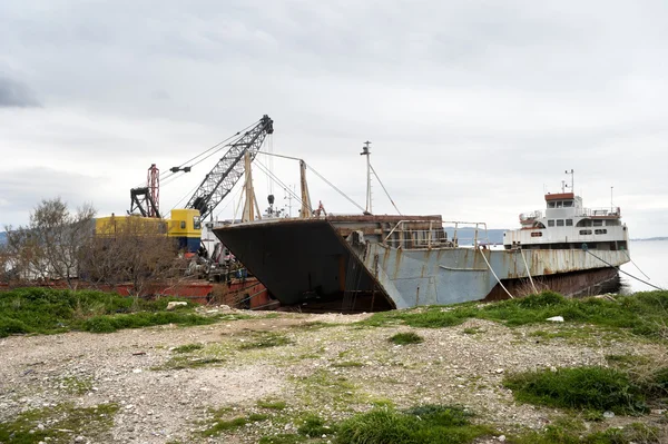 Antiguo ferry abandonado —  Fotos de Stock