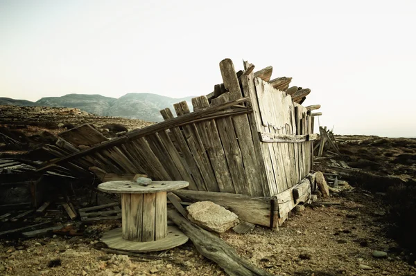 Barracão abandonado — Fotografia de Stock