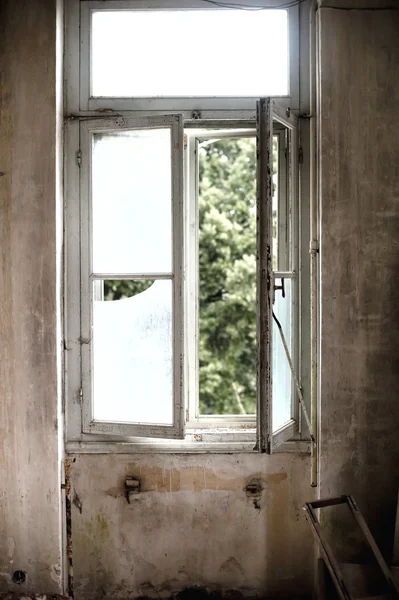 Old window — Stock Photo, Image