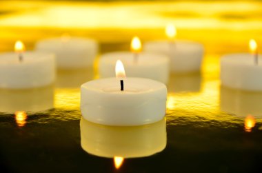 Candle0211a