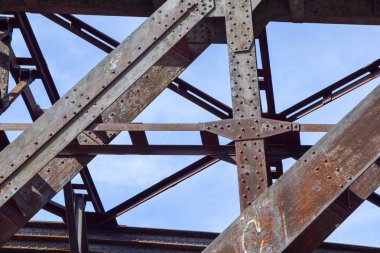 Demiryolu Köprüsü