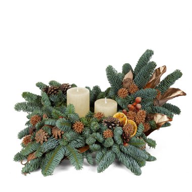 Portakallı ve konili Noel süsleme ağacı