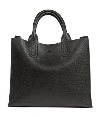 Klasik moda siyah deri kare şekilli beyaz arka planda kadın çantası..