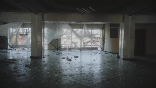 Ukraine, Borodyanka Destroyed house of culture, broken windows as a result of bombings. — Stockvideo