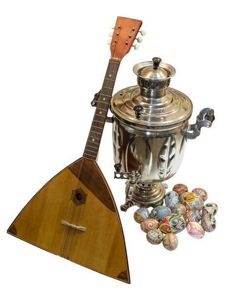 Пасхальные яйца самовар балалайка
