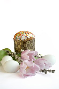 Paskalya yortusu yumurta pasta Lale salix