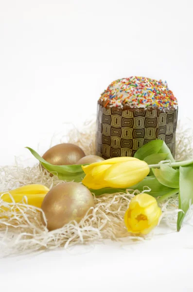 Easter egg cake tulip — Stock Photo, Image