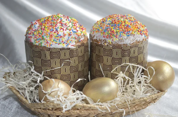 Laço de tecido de bolo de ovo de Páscoa — Fotografia de Stock