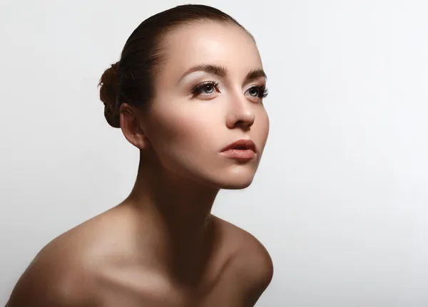 Beauty Portrait. Perfect Fresh Skin. Isolated on White Backgroun — Stock Photo, Image