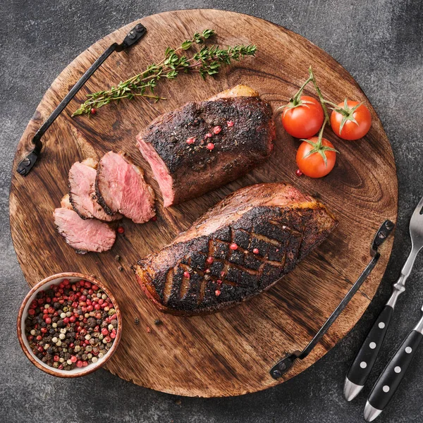 Roasted Duck Breast Wooden Board Peppers Cherry Tomatoes — Stok fotoğraf
