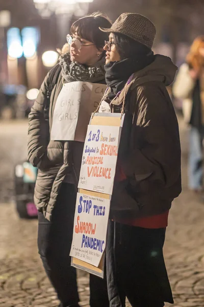 네덜란드 림부르흐의 마스트리흐트입니다 2022 여성의 여성의 권리에 반대하는 — 스톡 사진