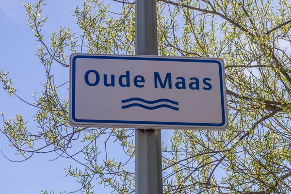 Kovová Značka Tyči Nápisem Oude Maas Který Jménem Řeky Holandsku — Stock fotografie