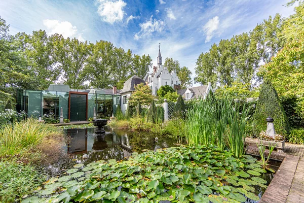 Grathem South Limburg Netherlands September 2022 Garden Pond Modern Building — Stock Photo, Image