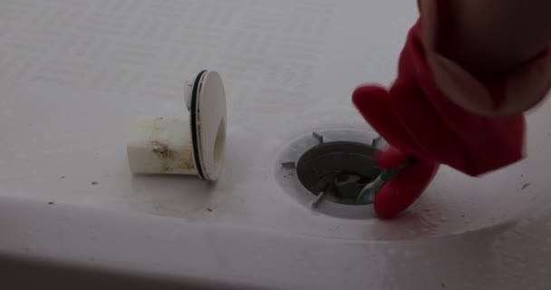 Hands Red Gloves Doing Deep Cleaning Dirty Shower Drain Flushing — Stock Video