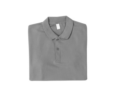 Katlanmış gri polo tişört modeli kırpma yolu ile beyaz arkaplanda izole edildi.