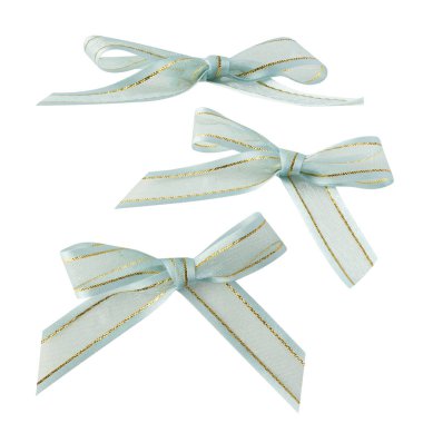 Gerçekçi kurdele kırpma yolu ile beyaz arkaplanda izole.