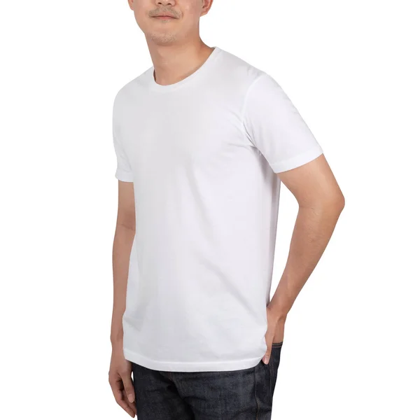 穿着白色T恤的年轻人在白色背景下与剪路隔离 — 图库照片