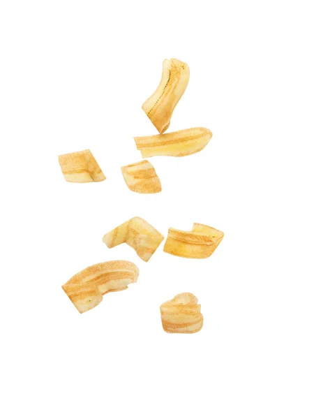 Vallende Banaan Chips Geïsoleerd Witte Achtergrond Met Clipping Pad — Stockfoto