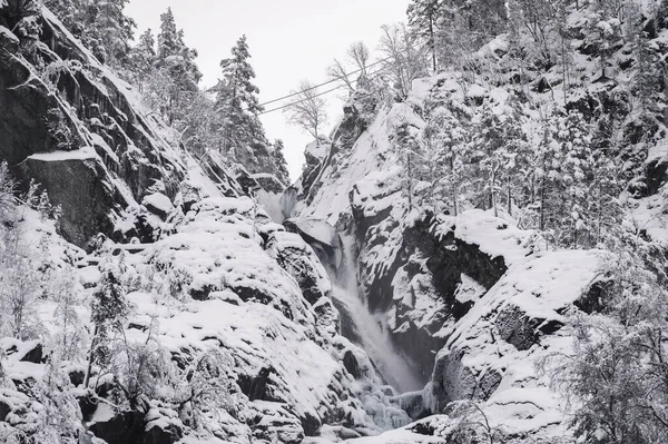 Latefossen Waterval Details Tijdens Koude Winter Odda Noorwegen — Stockfoto