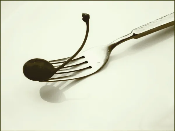 Closeup of fork and Alcaparron — Stock Photo, Image