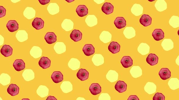 Colorful fruit pattern of fresh red pomegranates on orange background. Seamless pattern with pomegranate. Realistic animation. 4K video motion — Vídeo de Stock