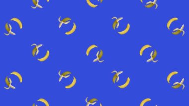 Mavi arka planda dönen taze sarı muzların renkli meyve desenleri. Muzla kusursuz desen. Gerçekçi animasyon. 4K video hareketi