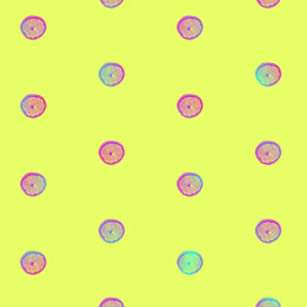 Torkade grapefruktskivor mönster i pulserande gradient holografiska neonfärger. Begreppskonst. Minimal surrealistisk bakgrund — Stockfoto
