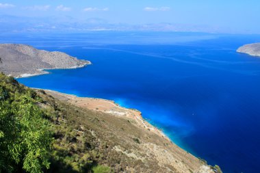 dağlar ve deniz Girit Adası panorama görünüm