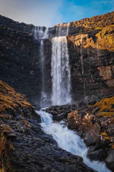 Dlouhý Záběr Fossův Vodopád Faerských Ostrovech Listopad 2021 — Stock fotografie