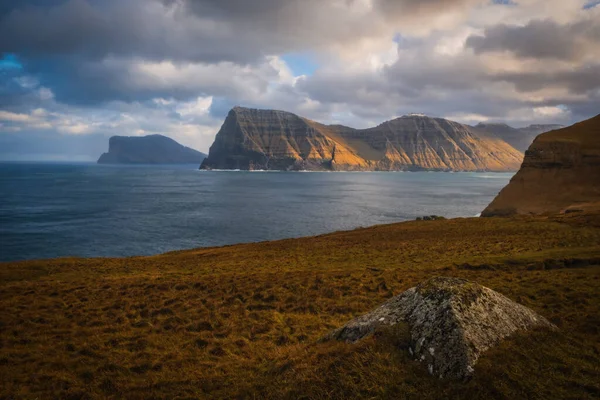 Prachtig Uitzicht Vanuit Lucht Vuurtoren Van Kallur Faeröer Met Zijn — Stockfoto