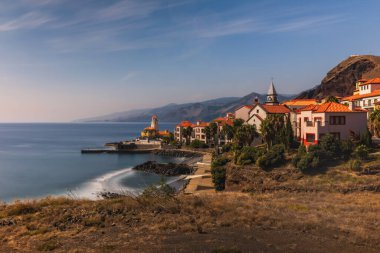 Quinta de Lorde köyü tatil köyü, Canical bölgesi, Madeira Adası. Ekim 2021. Uzun pozlama resmi