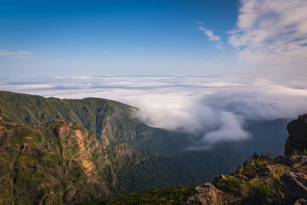 Pico do Arieiro Dağı, Madeira Adası, Portekiz. Ekim 2021