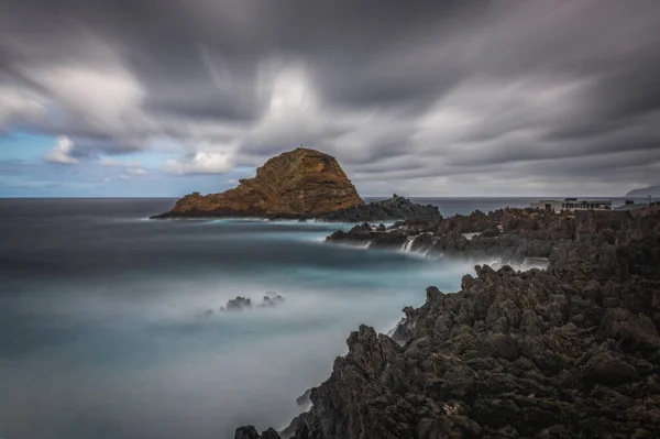 Bela Paisagem Natural Com Oceano Atlântico Piscinas Naturais Rocha Lava — Fotografia de Stock