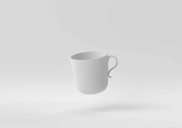 Witte Mokken Koffiebeker Drijvend Witte Achtergrond Minimaal Concept Idee Creatief — Stockfoto