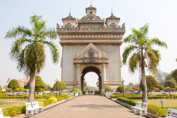 Patuxai Tor in Vientiane laos — Stockfoto