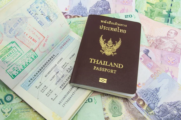 Thailand Passport on Thailand Banknotes — Stock Photo, Image