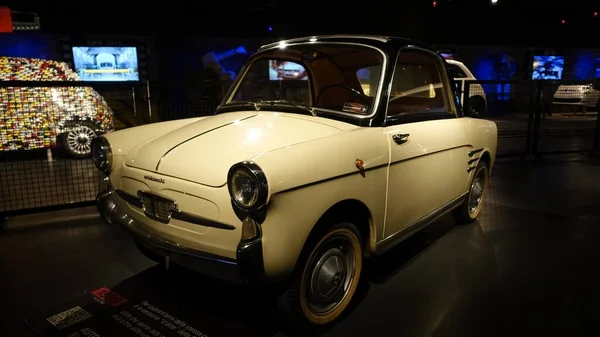 Turin Italie Juin 2021 Une Voiture Blanche Antique Musée Automobile — Photo