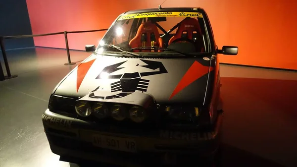 トリノ イタリア 6月20 2021 トリノ自動車博物館に展示されている現代の車 — ストック写真